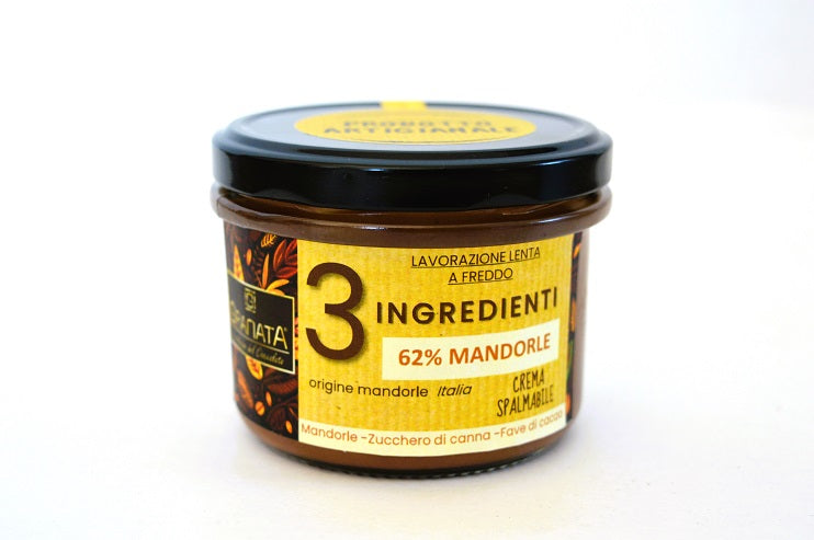 Crema Mandorle 3 ingredienti